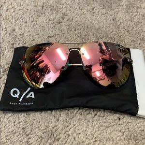 Quay Australia flash lense aviators
